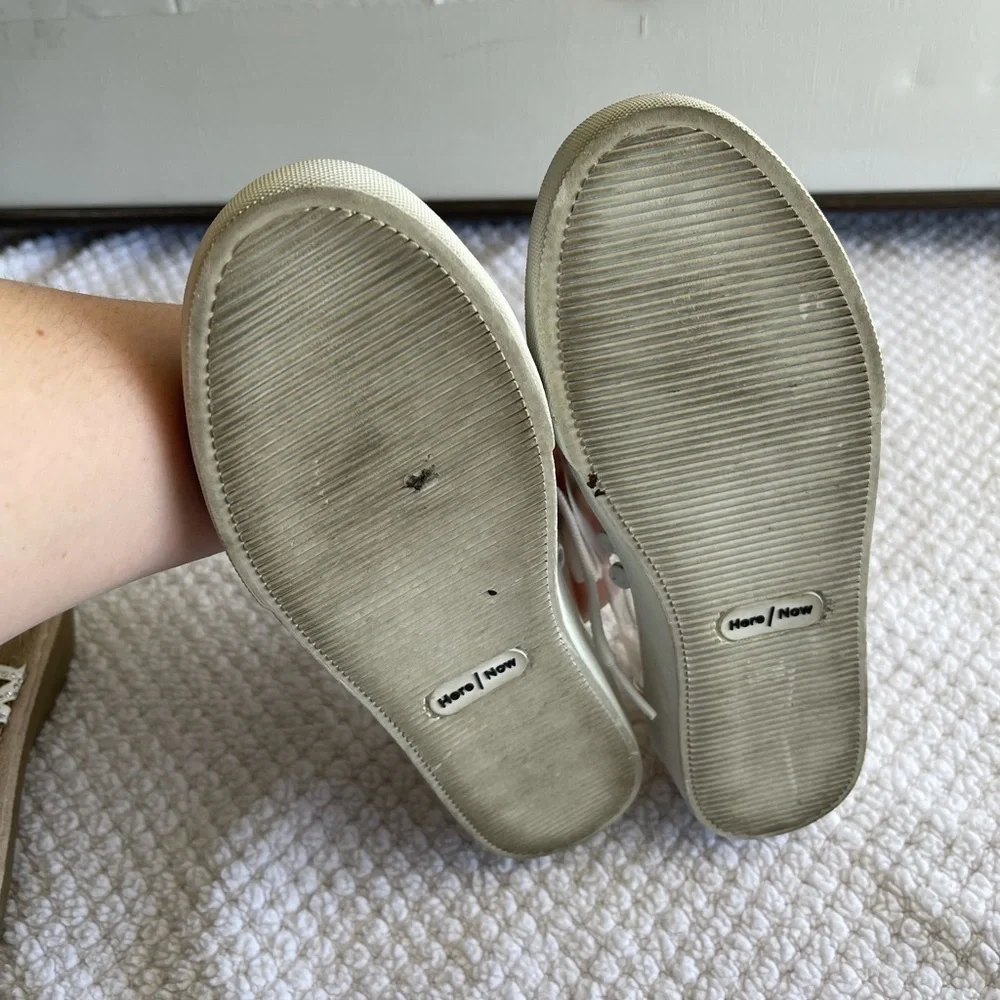 Here/now Jess platform clear and gold sneakers